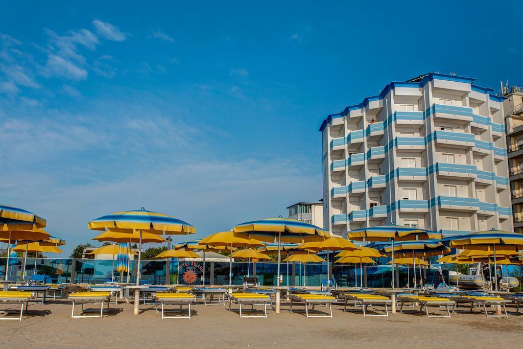 Hotel Asiago Beach Lido Di Savio Exterior photo