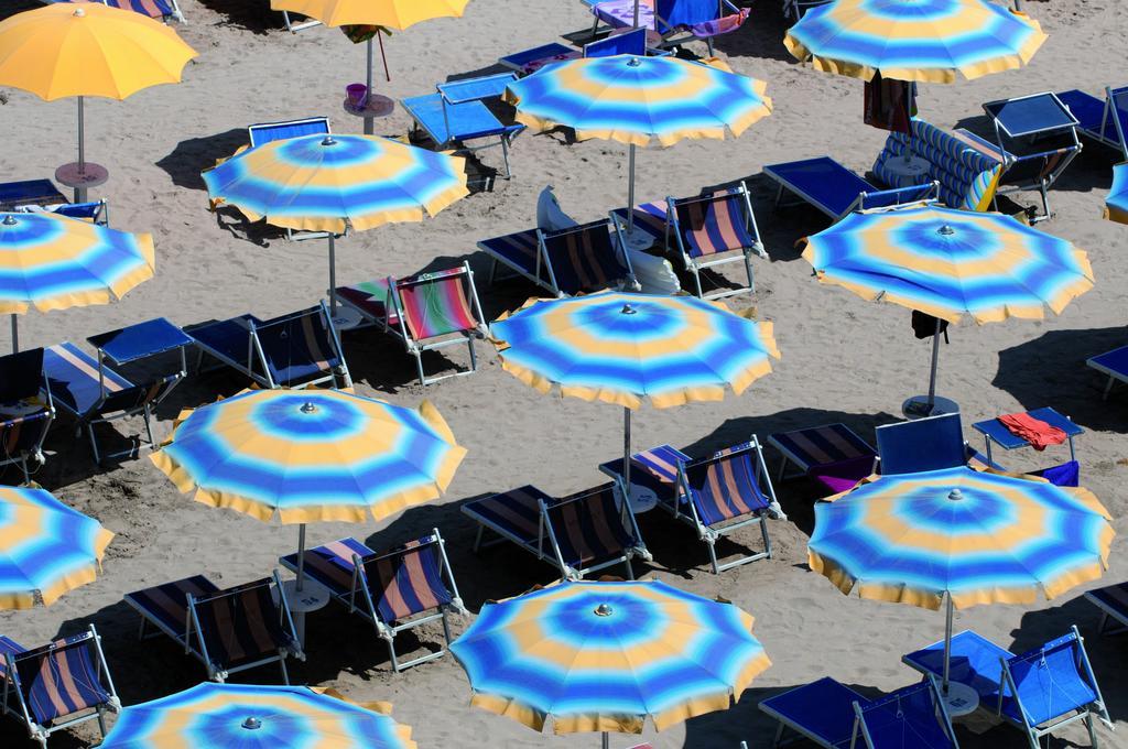 Hotel Asiago Beach Lido Di Savio Exterior photo
